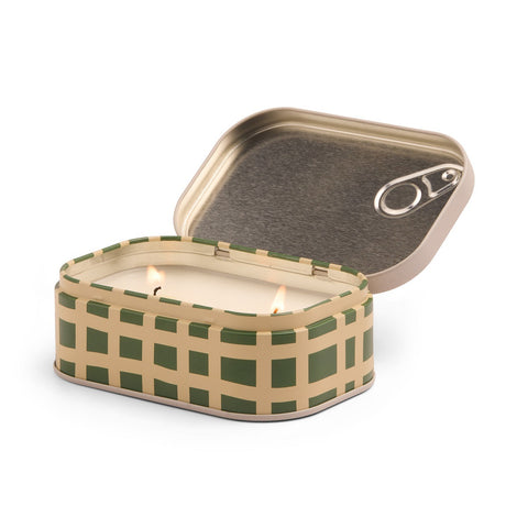 Paddywax Bistro Rosemary Thyme Tin Duftkerze 127g – Sardinendose mit Baguette-Motiv – Bild 3