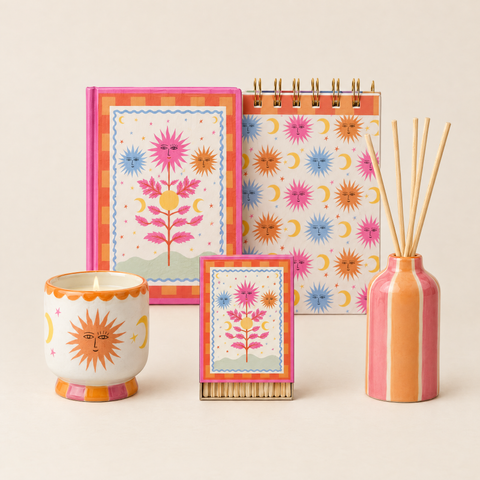 Paddywax Adopo Duft-Quintett Sun – 5-teiliges Geschenkset: Duftkerze, Diffuser, Matches, Journal & Notizblock