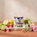 Paddywax Adopo Peacock – Misted Lime Keramik Duftkerze mit Duftzutaten: Himbeere, Zitrone, Limette, grüner Apfel, Jasmin, Rose, Eichenmoos und Amber
