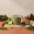 Paddywax Cypress & Fir - Sage Green - Duftkerze - 238g mit Duftzutaten: Bergamotte, Zitronenschale, rote Waldbeeren, Mistel, Sandelholz, Vanille, Zypresse, Douglasie und Kiefer