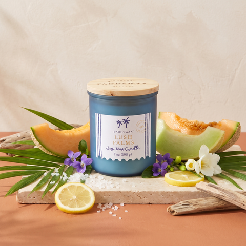 Paddywax Lush Palms - Duftkerze - 198g mit Duftzutaten: Meersalz, Melone, Zitrone, Veilchen, Freesie, Moschus und Treibholz