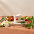 Paddywax Bistro - Heirloom Tomato - Keramik Duftkerze - 226g mit Duftzutaten: Zitrone, Limette, Eukalyptus, weißer Pfeffer, Tomate, Gardenie, Gartengemüse, Salbei, Basilikum, Kiefernblätter und Liebstöckel