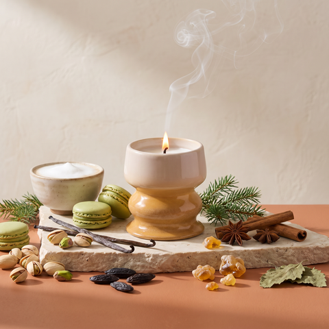 Paddywax Melt - Smoked Pistachio - Keramik Duftkerze - 240g mit Duftzutaten: Vanille, Milchschaum, geröstete Pistazie, Tonkabohne, warme Gewürze, rauchiger Amber, Patchouli und Balsam