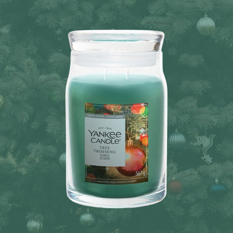 Yankee Candle – Tree Trimming – Signature 2 Docht Duftkerze – 567g – Bild 3